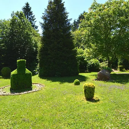 L Ecole Buissonniere